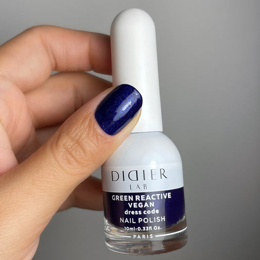 Vegaaninen kynsilakka Green reactive Didier Lab dress code 10ml