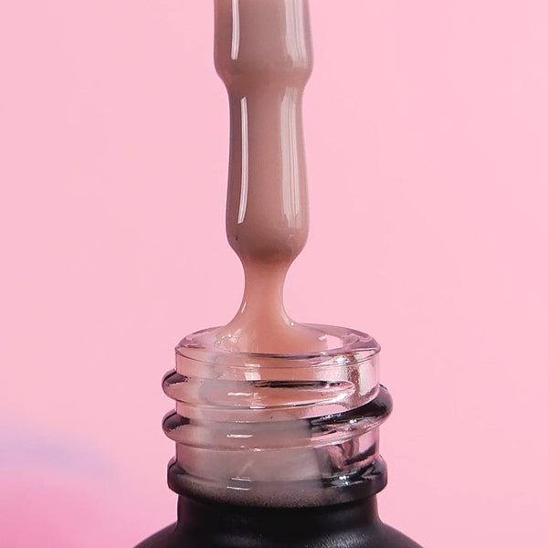 Geelilakka, Rubber base coat, stay neutral , HEMA & TPO FREE 10ml