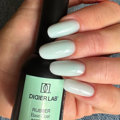 Geelilakka, Rubber base coat, soft mint,  10ml