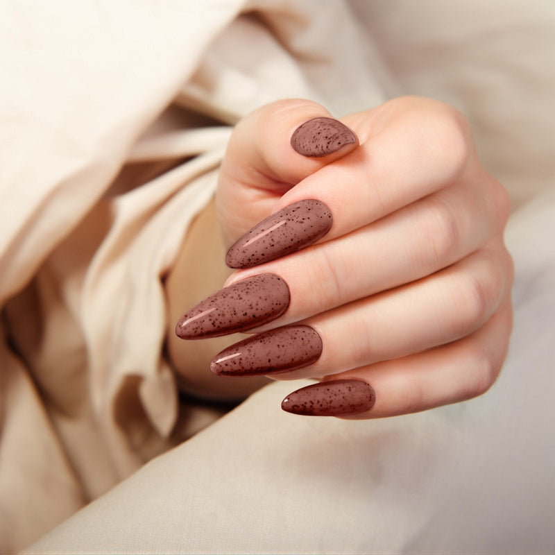 Manikyyri geelilakka setti  "TRUFFLES" aloittelijoille
